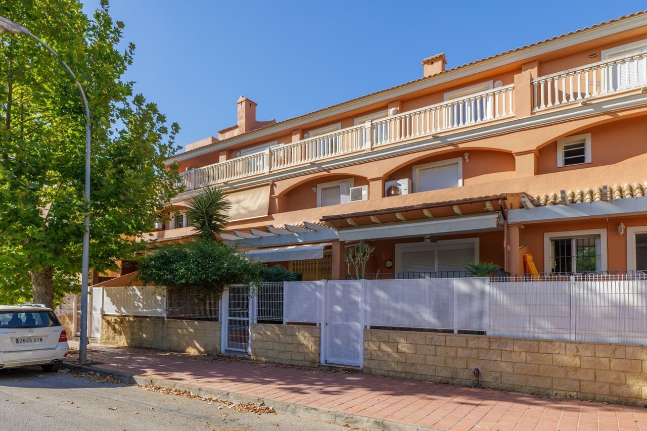2 soverom Leilighet til salgs i Javea / Xabia med svømmebasseng garasje - € 419 000 (Ref: 10039007)