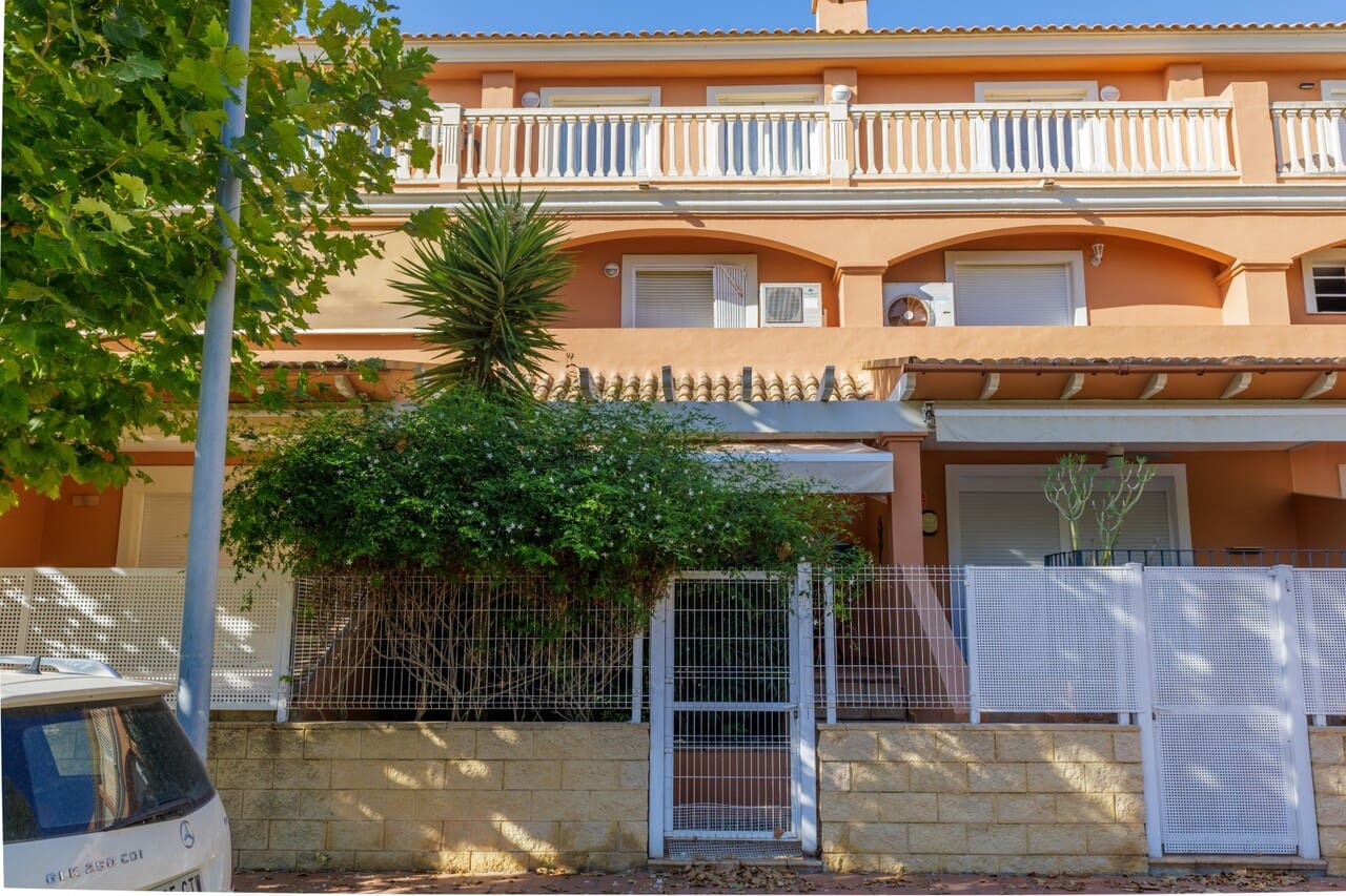 2 soverom Leilighet til salgs i Javea / Xabia med svømmebasseng garasje - € 419 000 (Ref: 10039007)