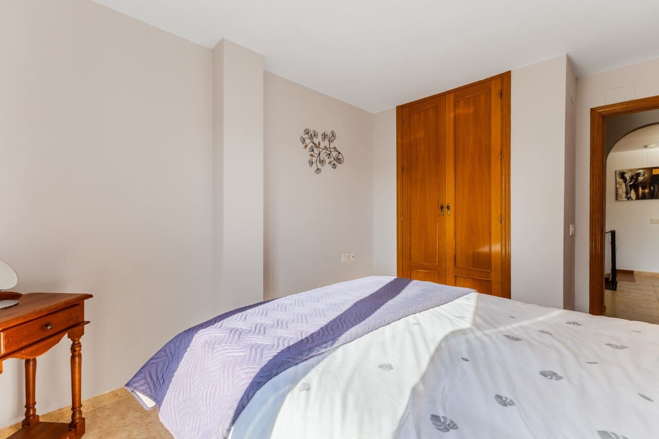 Apartamento de 3 habitaciones en Javea / Xàbia en venta con piscina garaje - 465.000 € (Ref: 10039308)