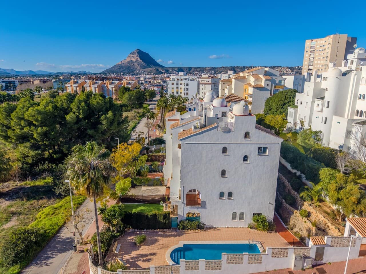 Apartamento de 3 habitaciones en Javea / Xàbia en venta con piscina garaje - 465.000 € (Ref: 10039308)