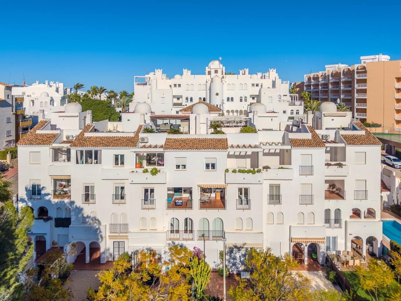Apartamento de 3 habitaciones en Javea / Xàbia en venta con piscina garaje - 465.000 € (Ref: 10039308)