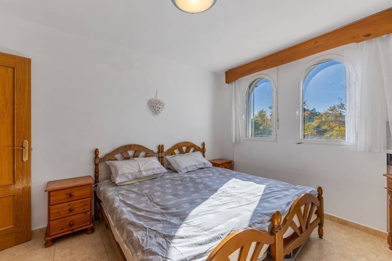 Apartamento de 3 habitaciones en Javea / Xàbia en venta con piscina garaje - 465.000 € (Ref: 10039308)