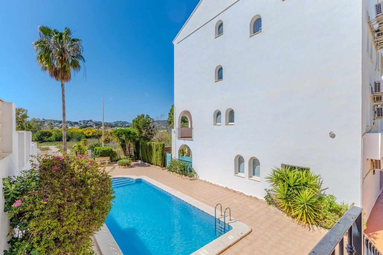 Apartamento de 3 habitaciones en Javea / Xàbia en venta con piscina garaje - 465.000 € (Ref: 10039308)