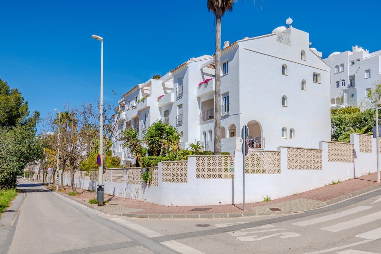 3 bedroom Apartment for sale in Javea / Xabia with pool garage - € 465,000 (Ref: 10039308)