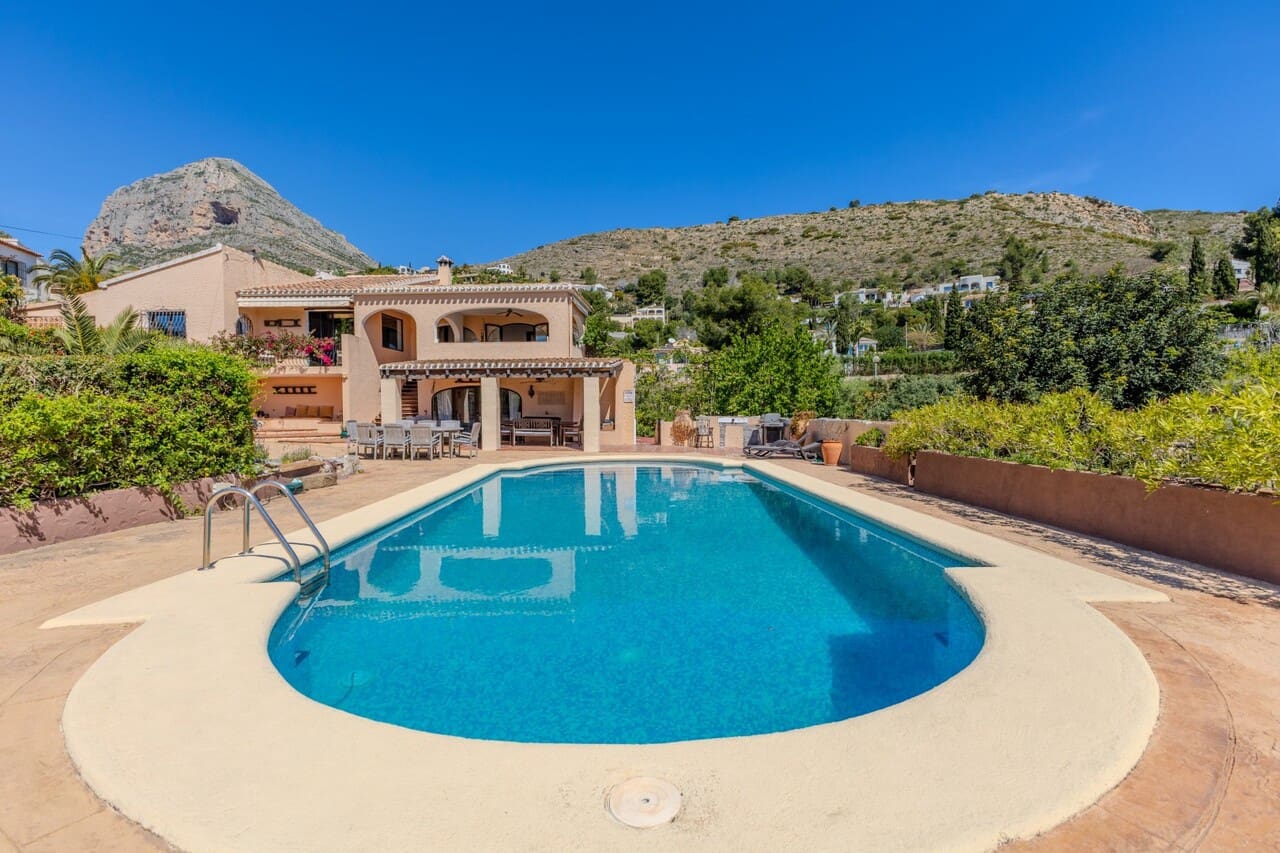4 chambre Villa/Maison à vendre à Javea / Xabia avec piscine garage - 1 200 000 € (Ref: 10041446)