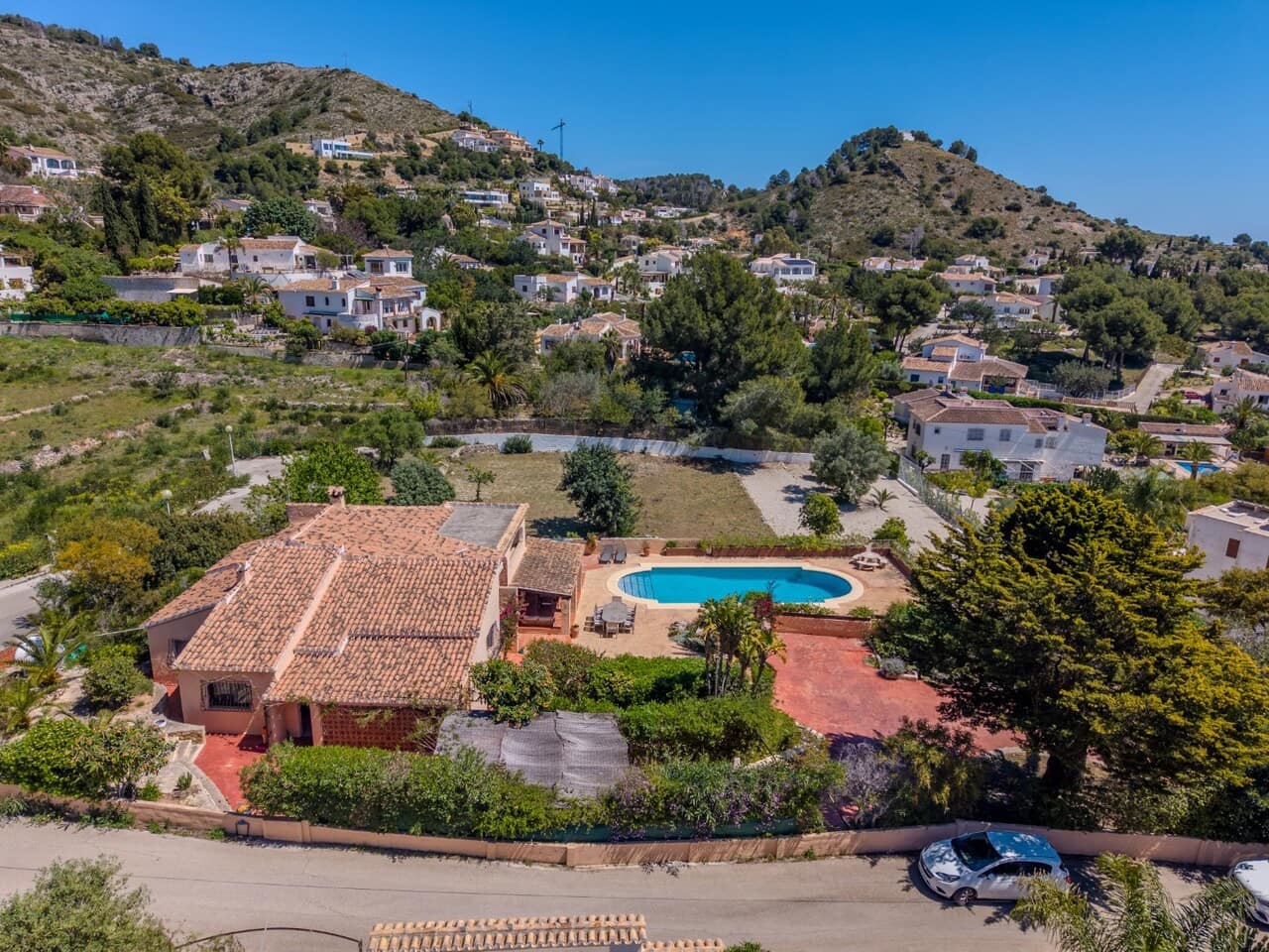 4 chambre Villa/Maison à vendre à Javea / Xabia avec piscine garage - 1 200 000 € (Ref: 10041446)
