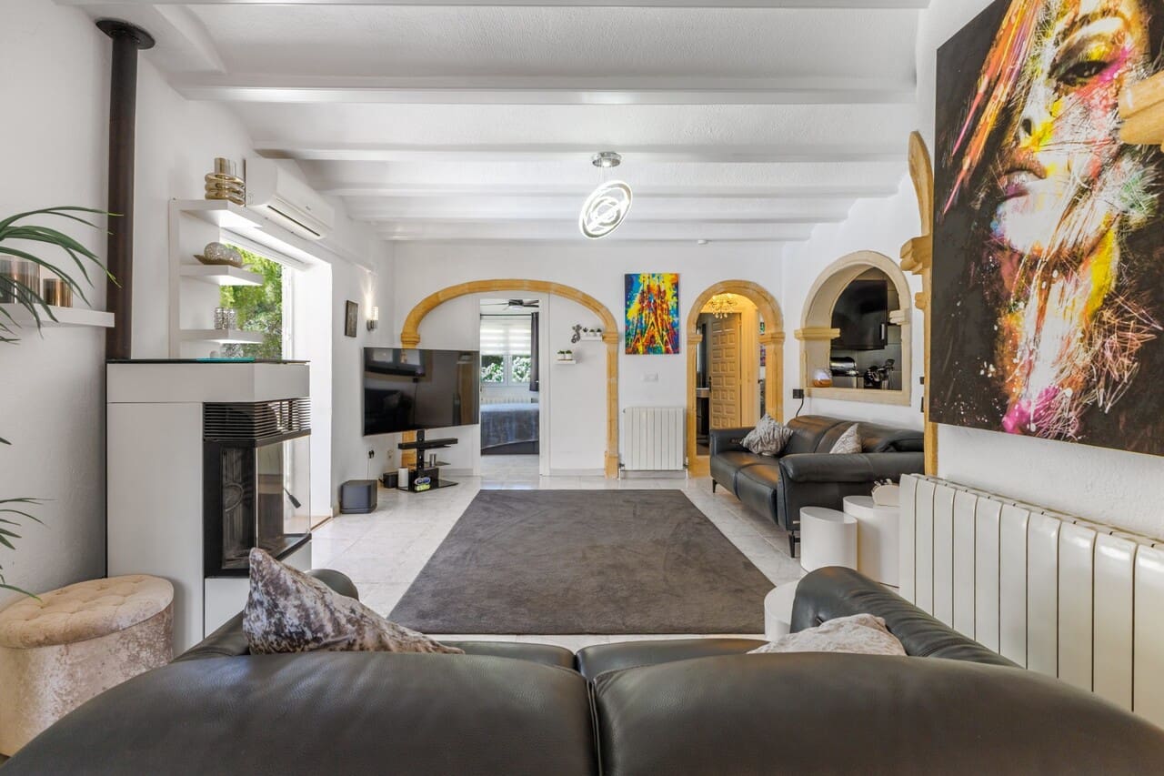 4 Zimmer Villa zu verkaufen in Javea / Xabia mit Pool Garage - 865.000 € (Ref: 10041632)
