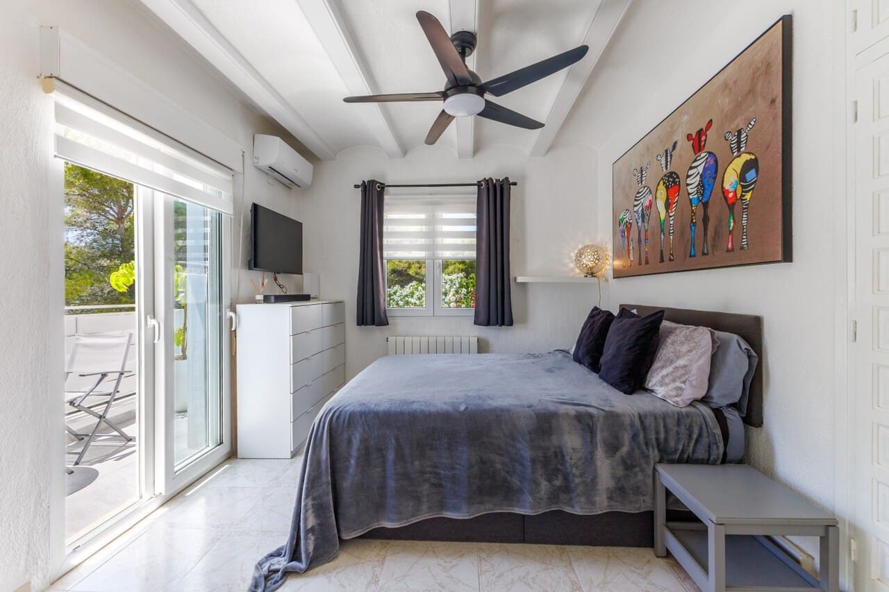 4 Zimmer Villa zu verkaufen in Javea / Xabia mit Pool Garage - 865.000 € (Ref: 10041632)