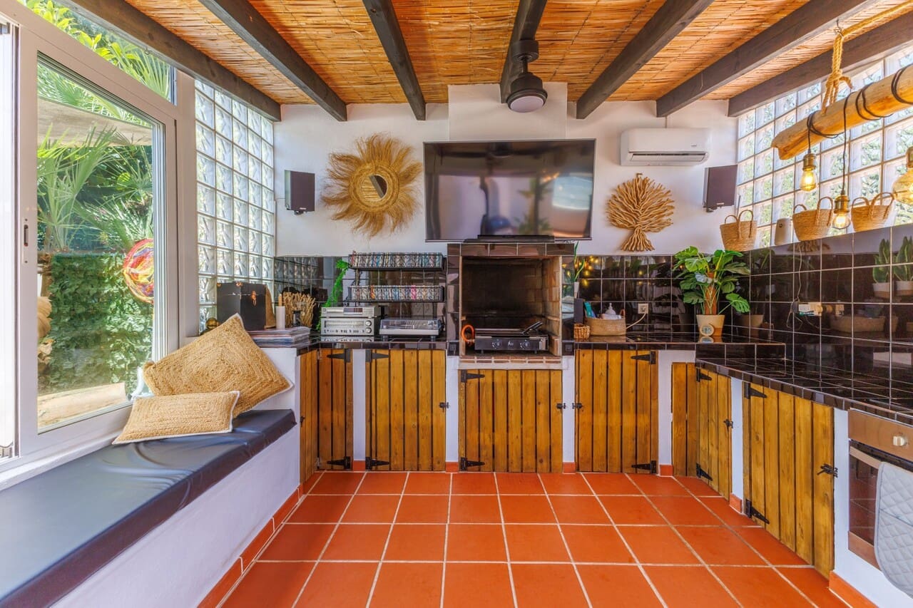 4 Zimmer Villa zu verkaufen in Javea / Xabia mit Pool Garage - 865.000 € (Ref: 10041632)