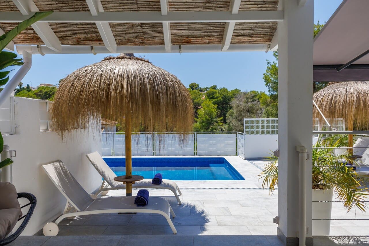 4 Zimmer Villa zu verkaufen in Javea / Xabia mit Pool Garage - 865.000 € (Ref: 10041632)