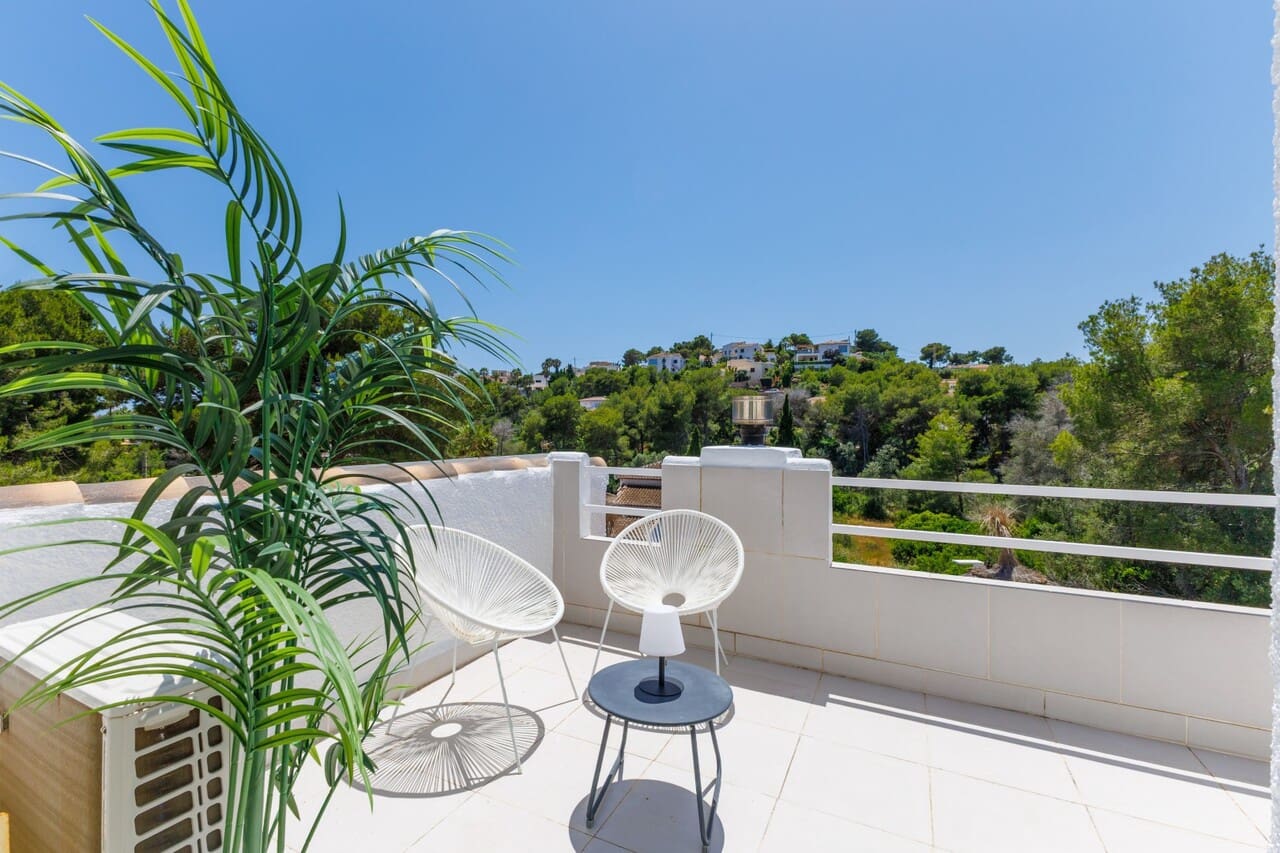 4 Zimmer Villa zu verkaufen in Javea / Xabia mit Pool Garage - 865.000 € (Ref: 10041632)