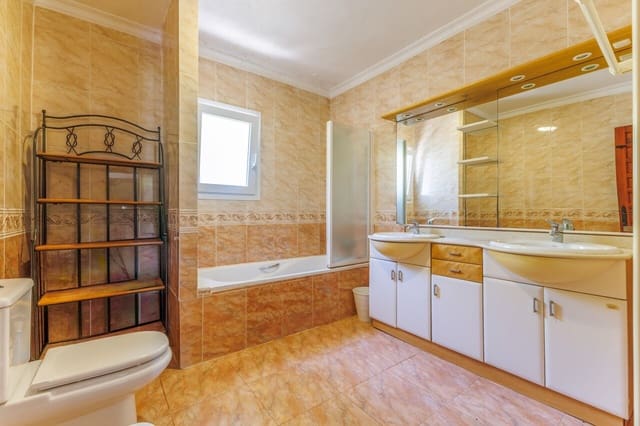 3 chambre Villa/Maison à vendre à Javea / Xàbia avec piscine garage - 595 000 € (Ref: 10041993)