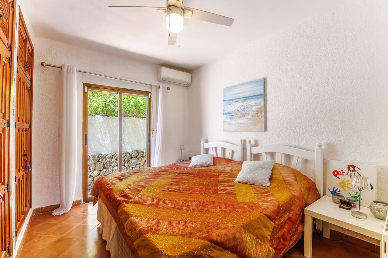 3 chambre Villa/Maison à vendre à Javea / Xabia avec piscine garage - 595 000 € (Ref: 10041993)