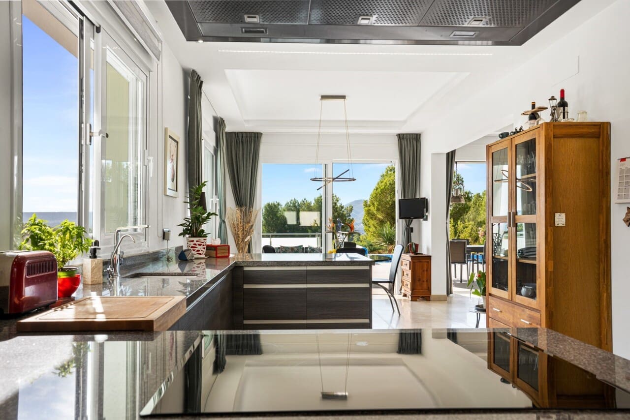 5 slaapkamer Villa te koop in Javea / Xabia met zwembad garage - € 1.440.000 (Ref: 10076820)