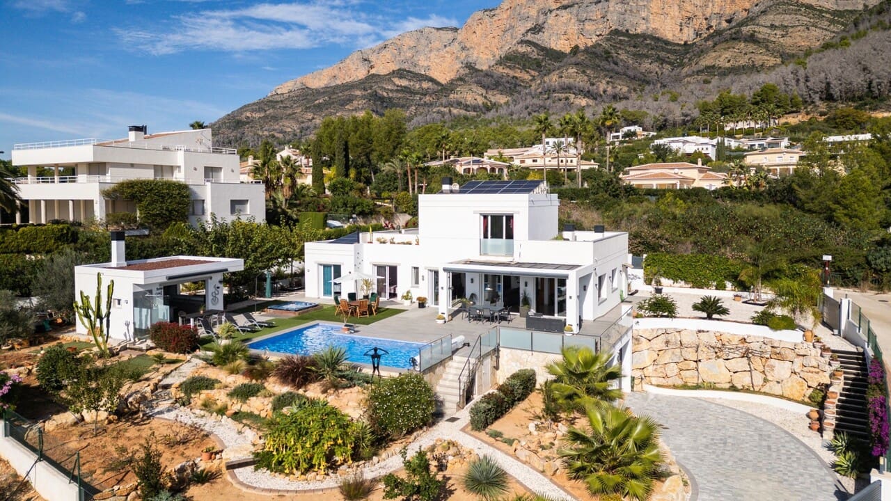 5 slaapkamer Villa te koop in Javea / Xabia met zwembad garage - € 1.440.000 (Ref: 10076820)