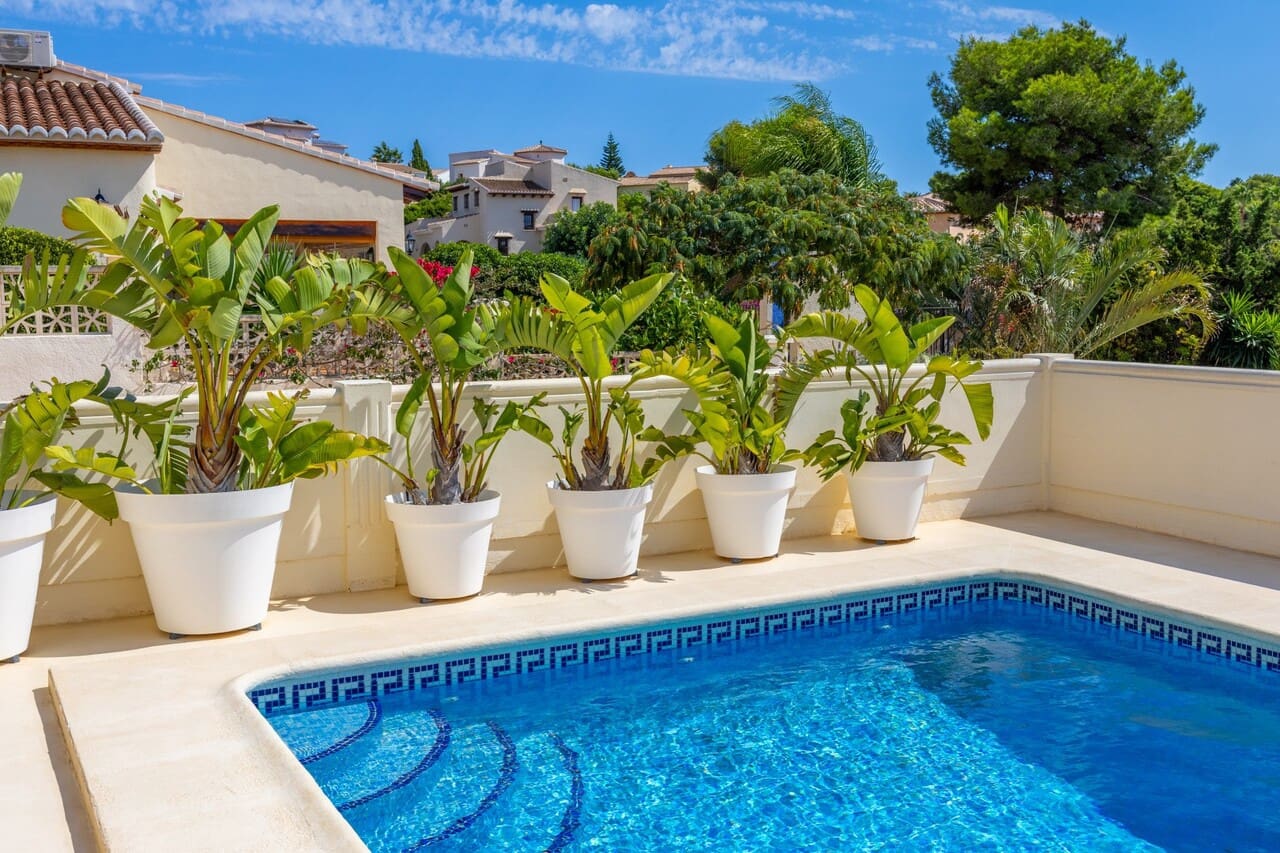 Chalet de 3 habitaciones en Javea / Xàbia en venta con piscina garaje - 725.000 € (Ref: 10085016)