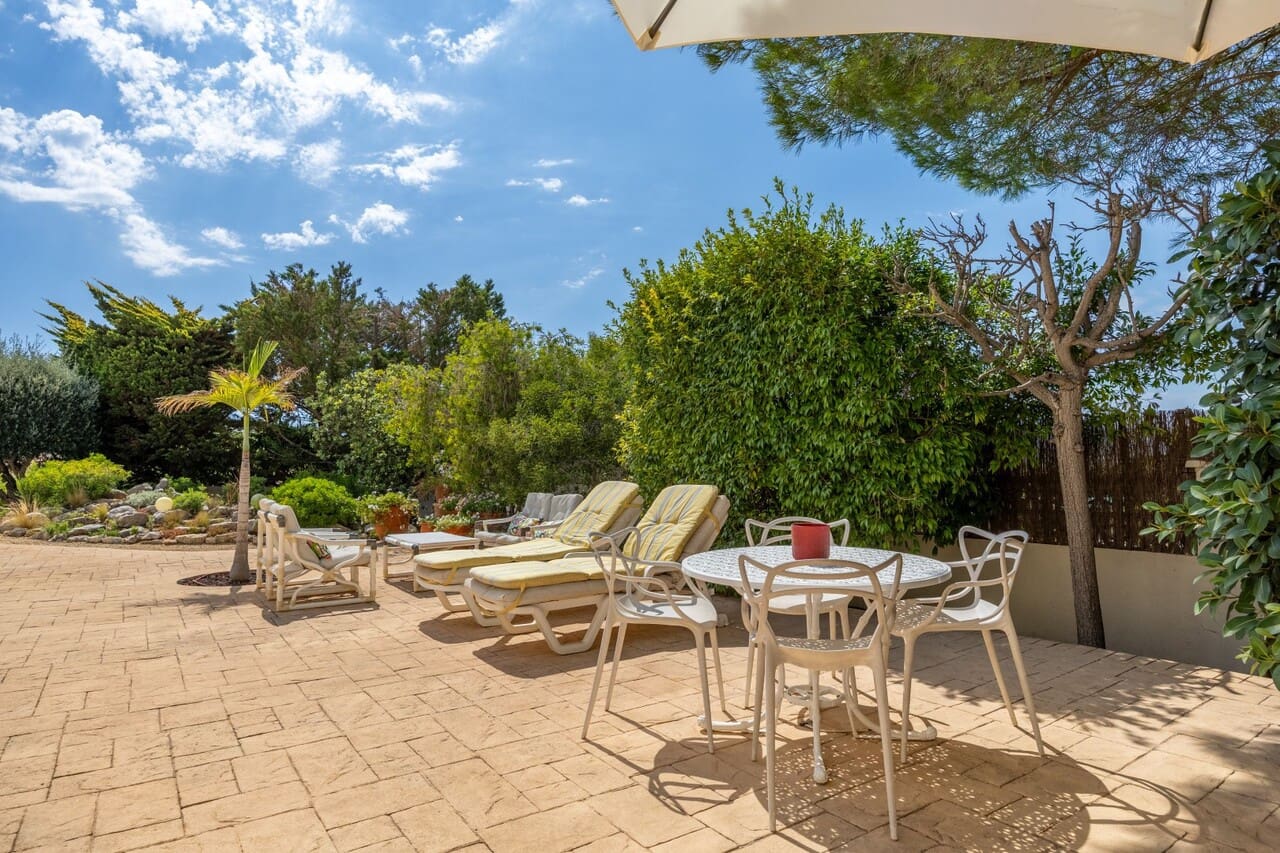 Chalet de 3 habitaciones en Javea / Xàbia en venta con piscina garaje - 725.000 € (Ref: 10085016)