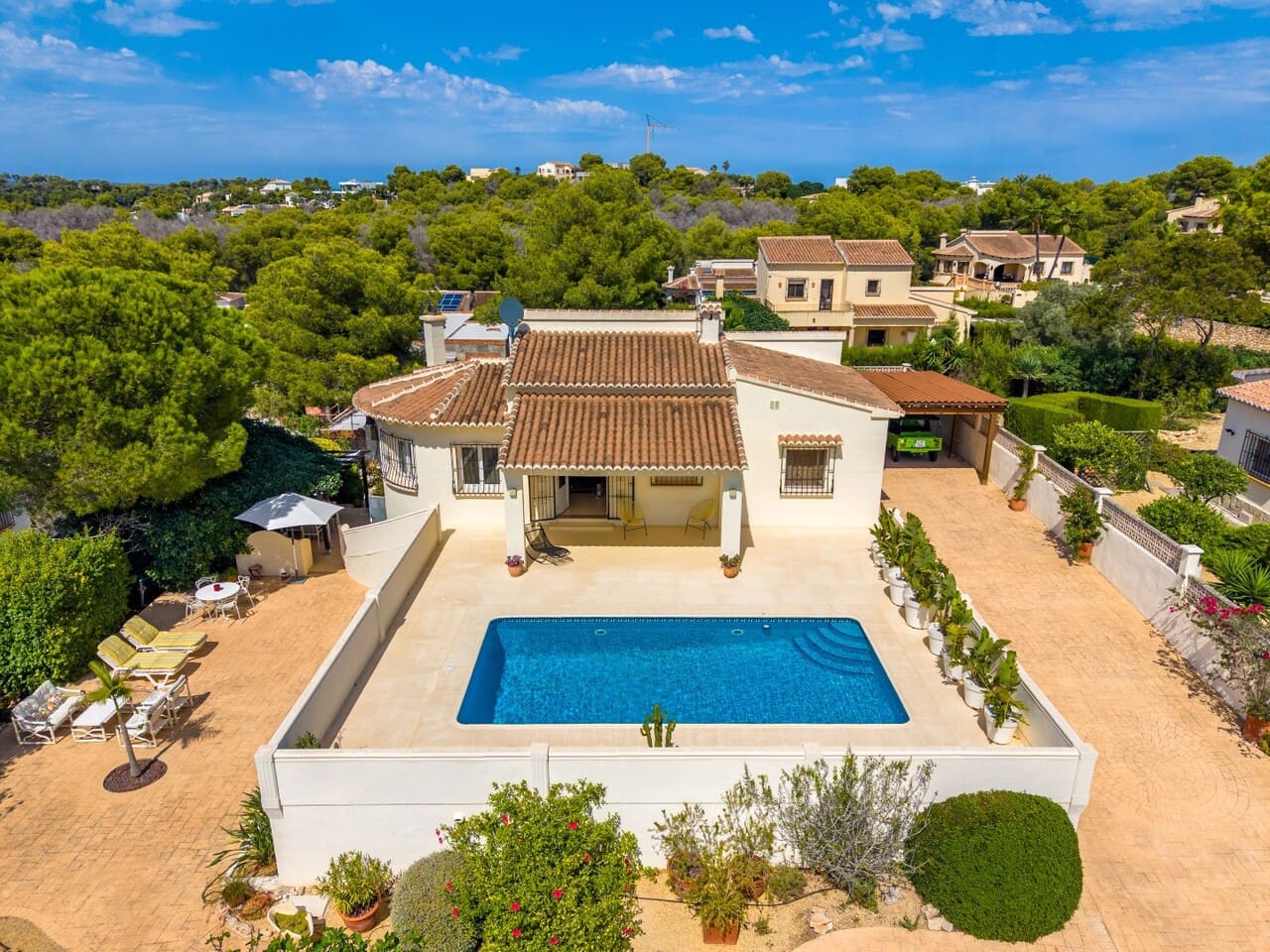 Chalet de 3 habitaciones en Javea / Xàbia en venta con piscina garaje - 725.000 € (Ref: 10085016)