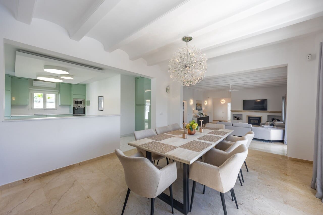 4 sovrum Villa till salu i Javea / Xabia med pool garage - 1 200 000 € (Ref: 10100520)