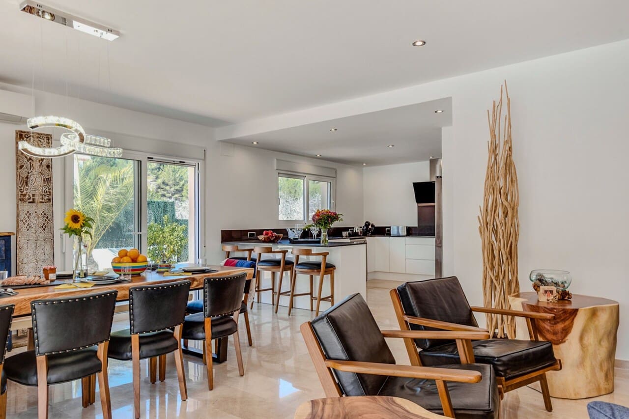 4 soveværelse Villa til salg i Javea / Xabia med swimmingpool garage - € 1.200.000 (Ref: 10153947)