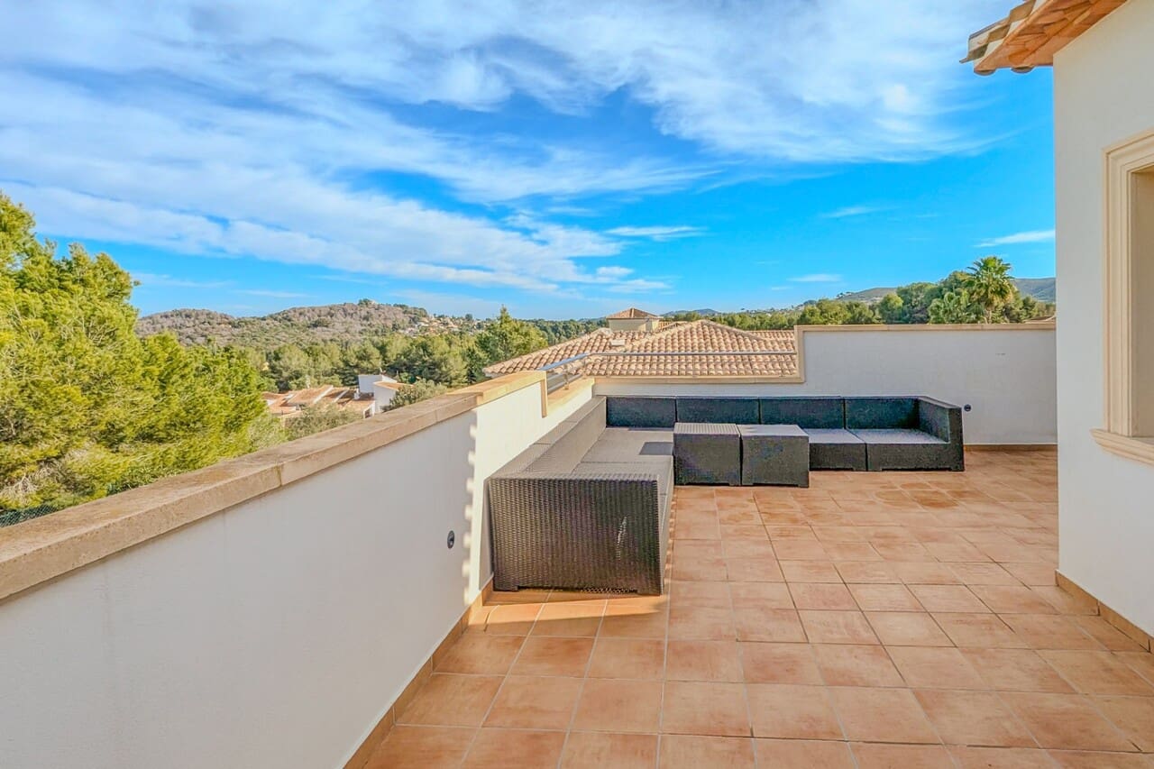 4 soveværelse Villa til salg i Javea / Xabia med swimmingpool garage - € 1.200.000 (Ref: 10153947)