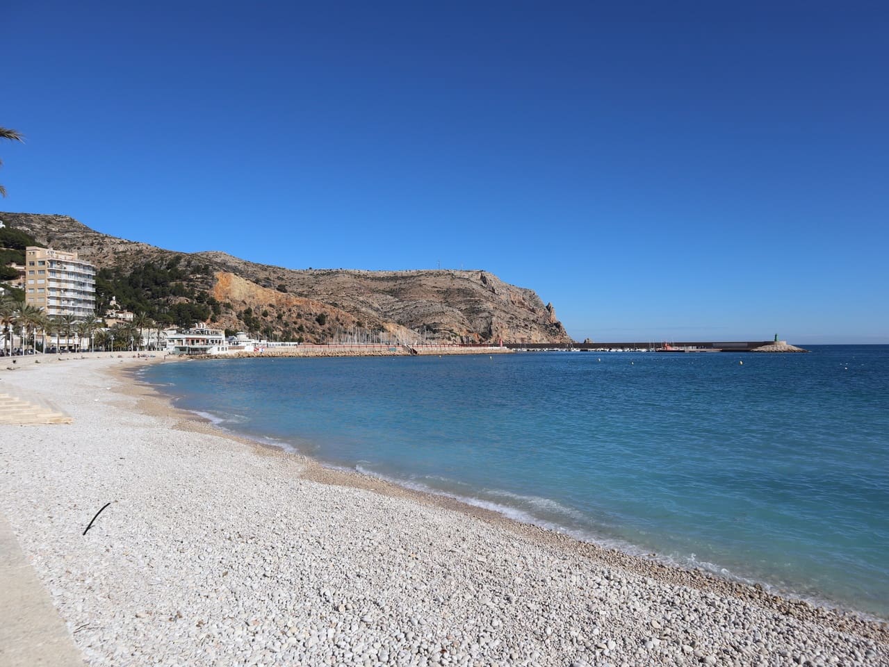 Chalet de 3 habitaciones en Javea / Xàbia en venta con piscina - 875.000 € (Ref: 4471420)