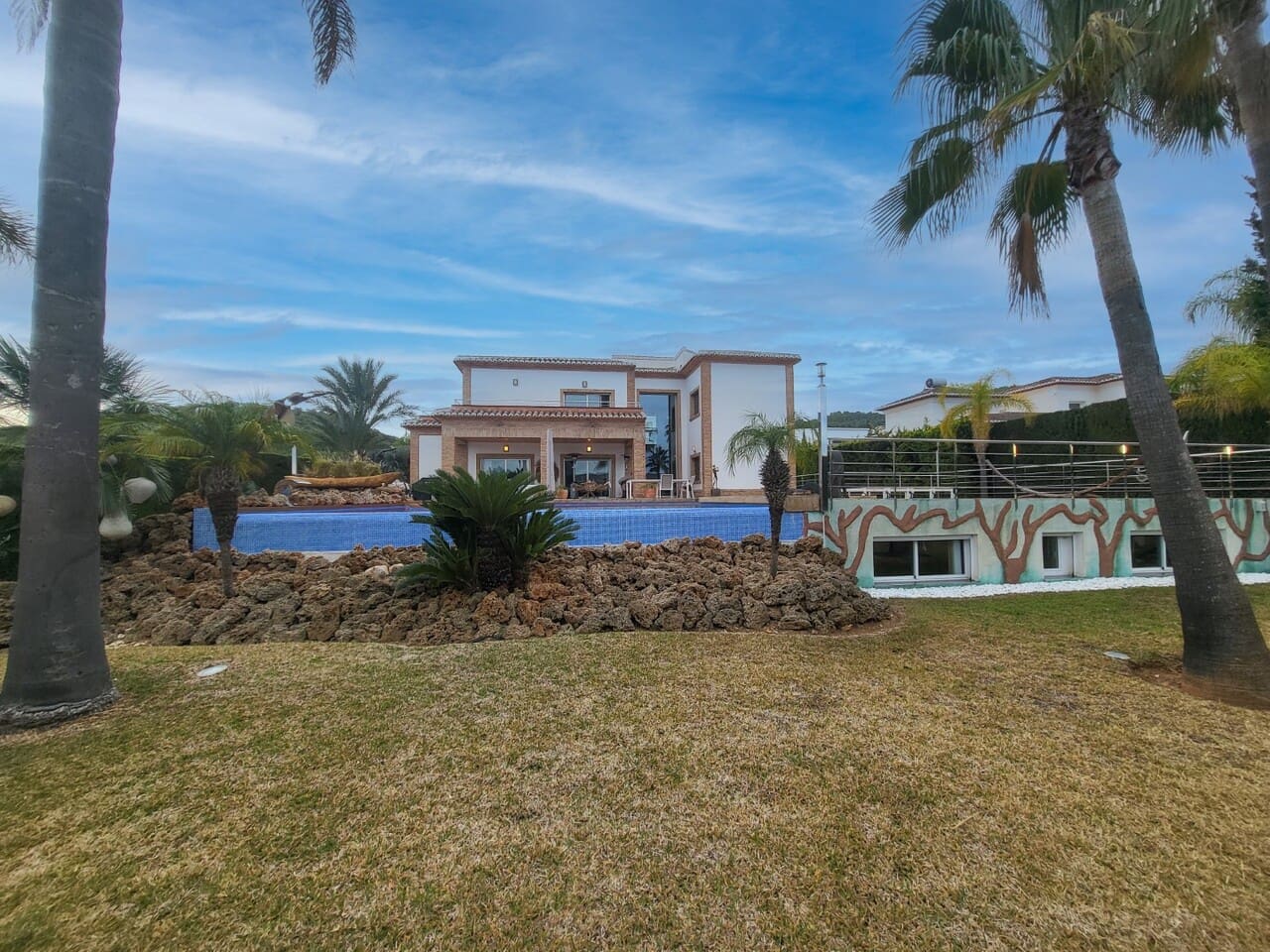 5 bedroom Villa for sale in Javea / Xabia with pool garage - € 1,200,000 (Ref: 8037211)
