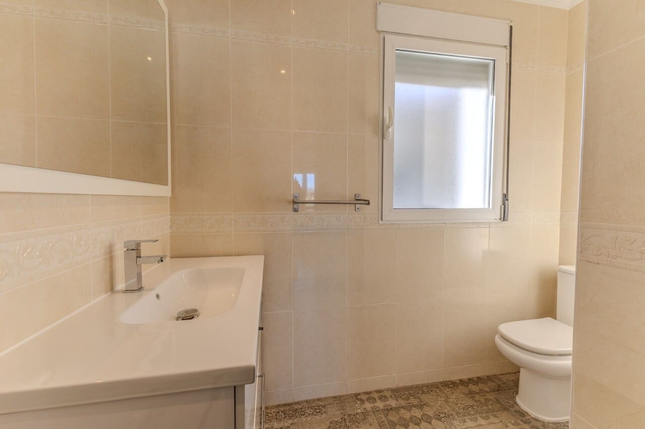 Chalet de 7 habitaciones en Javea / Xàbia en venta con piscina garaje - 995.000 € (Ref: 8753932)