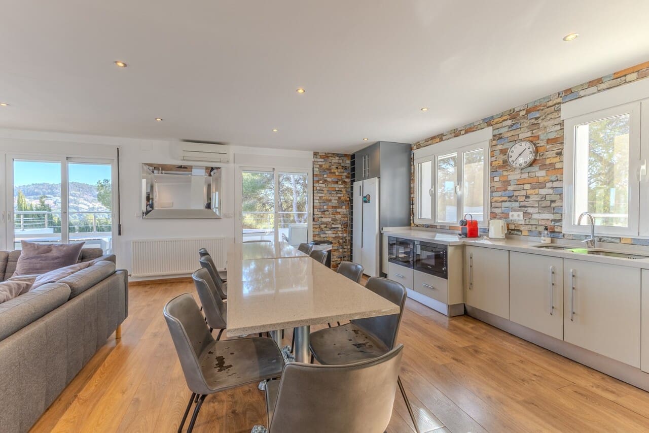 Chalet de 7 habitaciones en Javea / Xàbia en venta con piscina garaje - 995.000 € (Ref: 8753932)