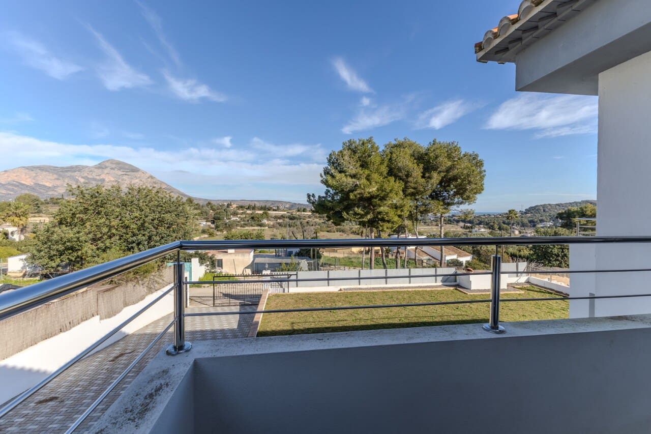 Chalet de 7 habitaciones en Javea / Xàbia en venta con piscina garaje - 995.000 € (Ref: 8753932)