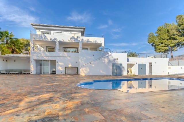 Chalet de 7 habitaciones en Javea / Xàbia en venta con piscina garaje - 995.000 € (Ref: 8753932)