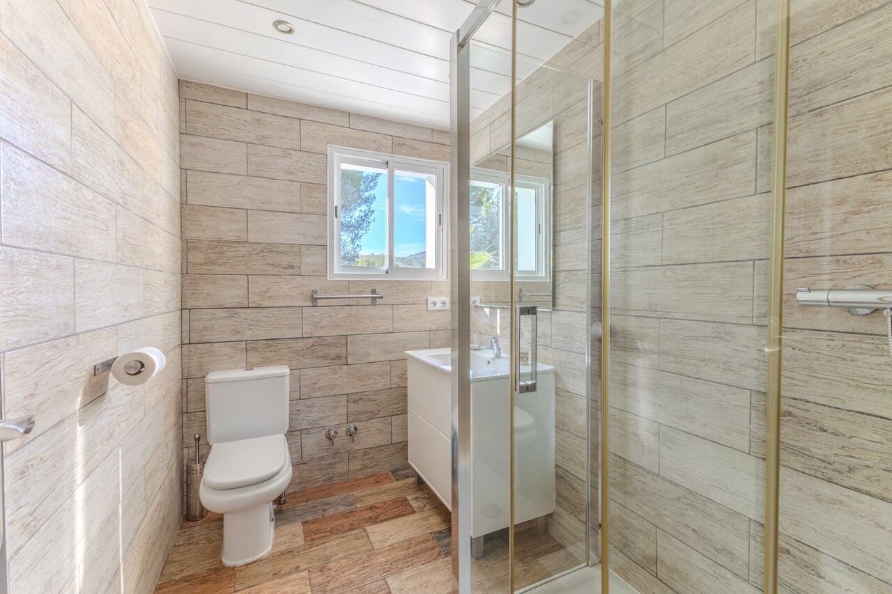 Chalet de 7 habitaciones en Javea / Xàbia en venta con piscina garaje - 995.000 € (Ref: 8753932)