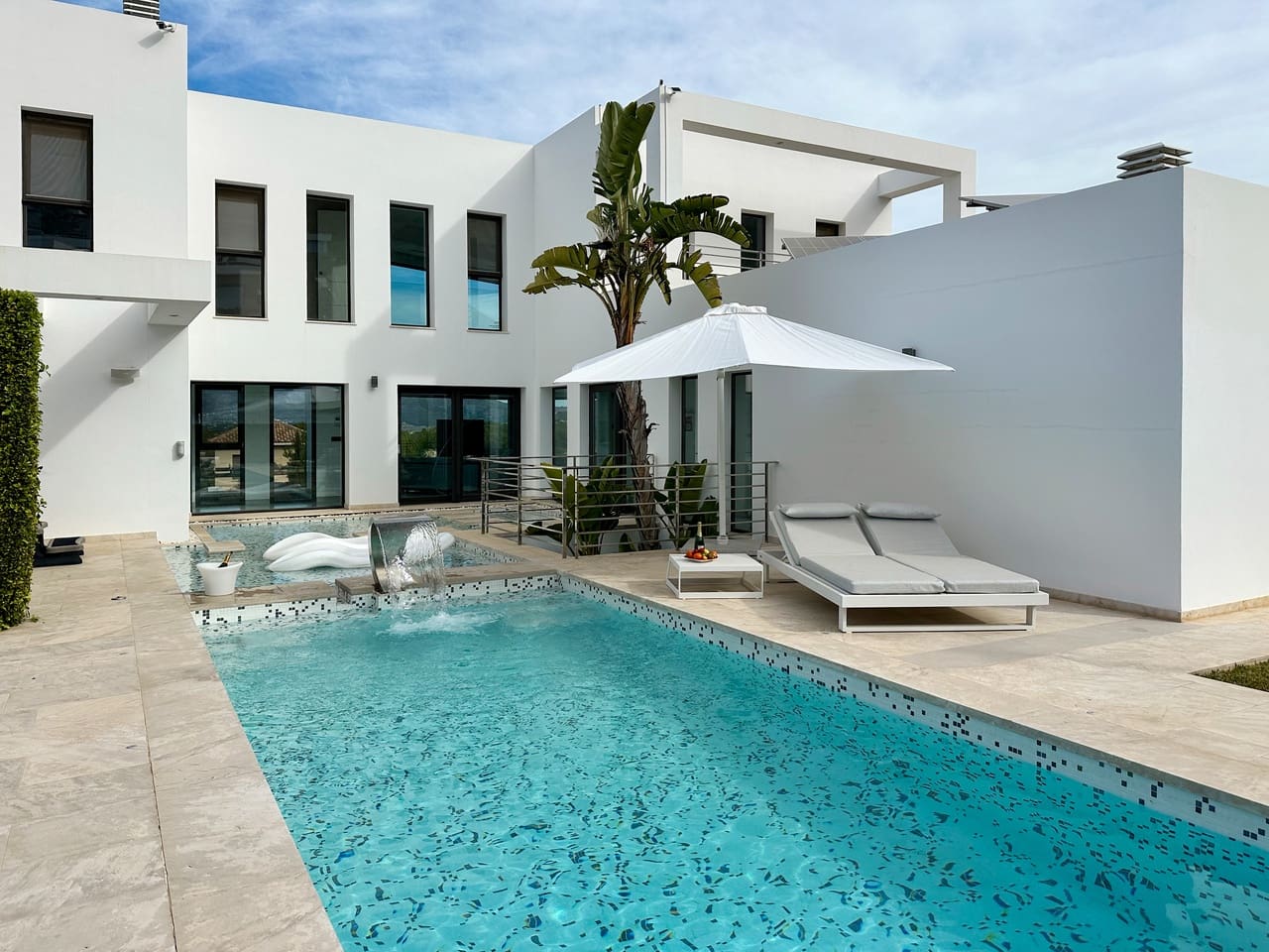 5 bedroom Villa for sale in Javea / Xabia with pool garage - € 2,350,000 (Ref: 8977596)