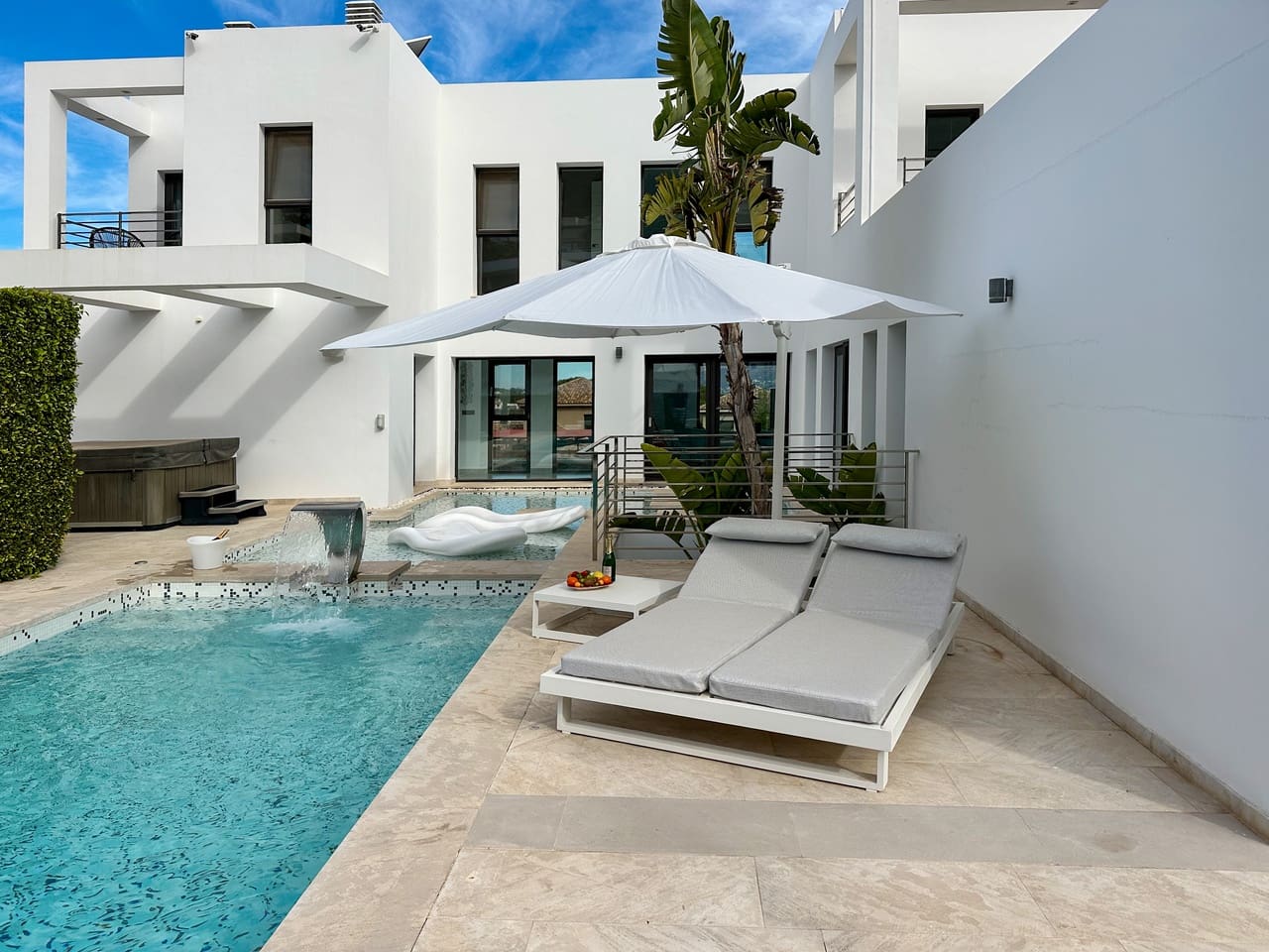 5 bedroom Villa for sale in Javea / Xabia with pool garage - € 2,350,000 (Ref: 8977596)