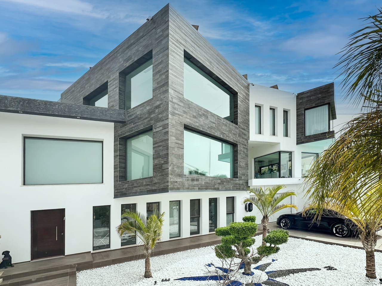 5 bedroom Villa for sale in Javea / Xabia with pool garage - € 2,350,000 (Ref: 8977596)