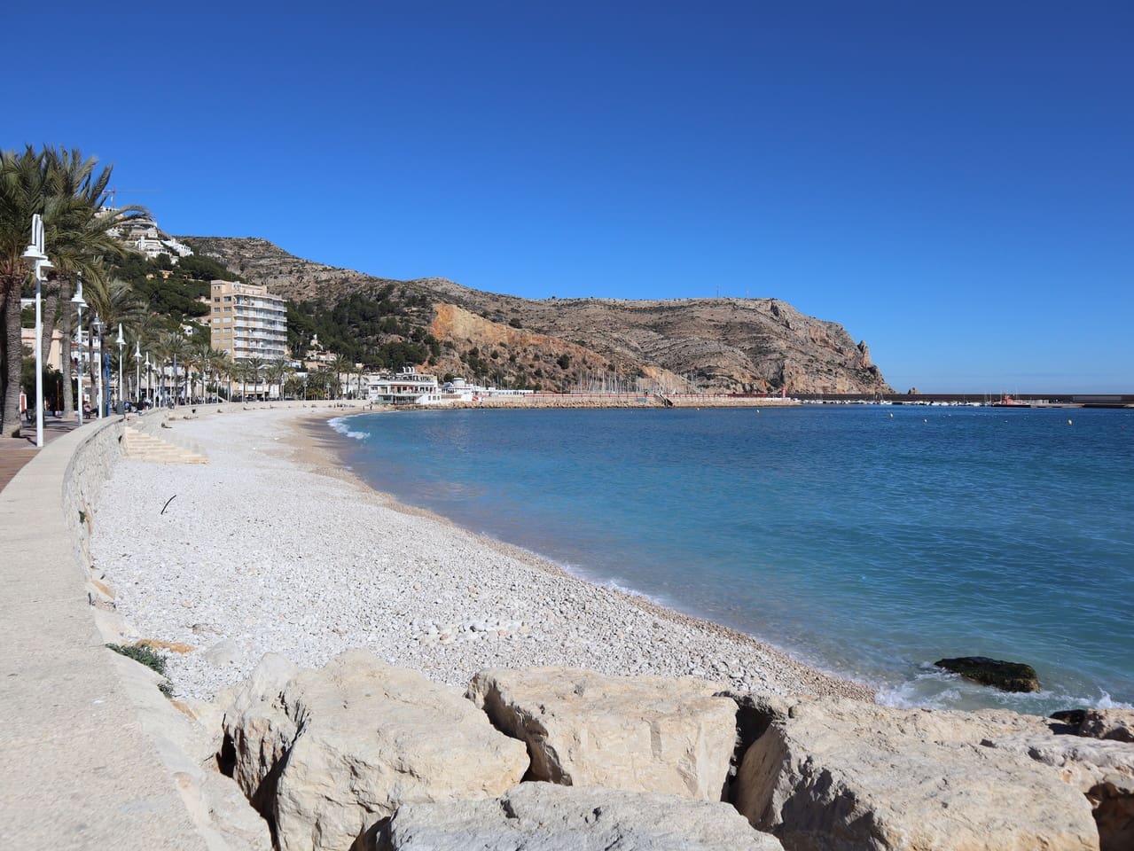 Chalet de 3 habitaciones en Benissa en venta con piscina garaje - 3.900.000 € (Ref: 8981469)