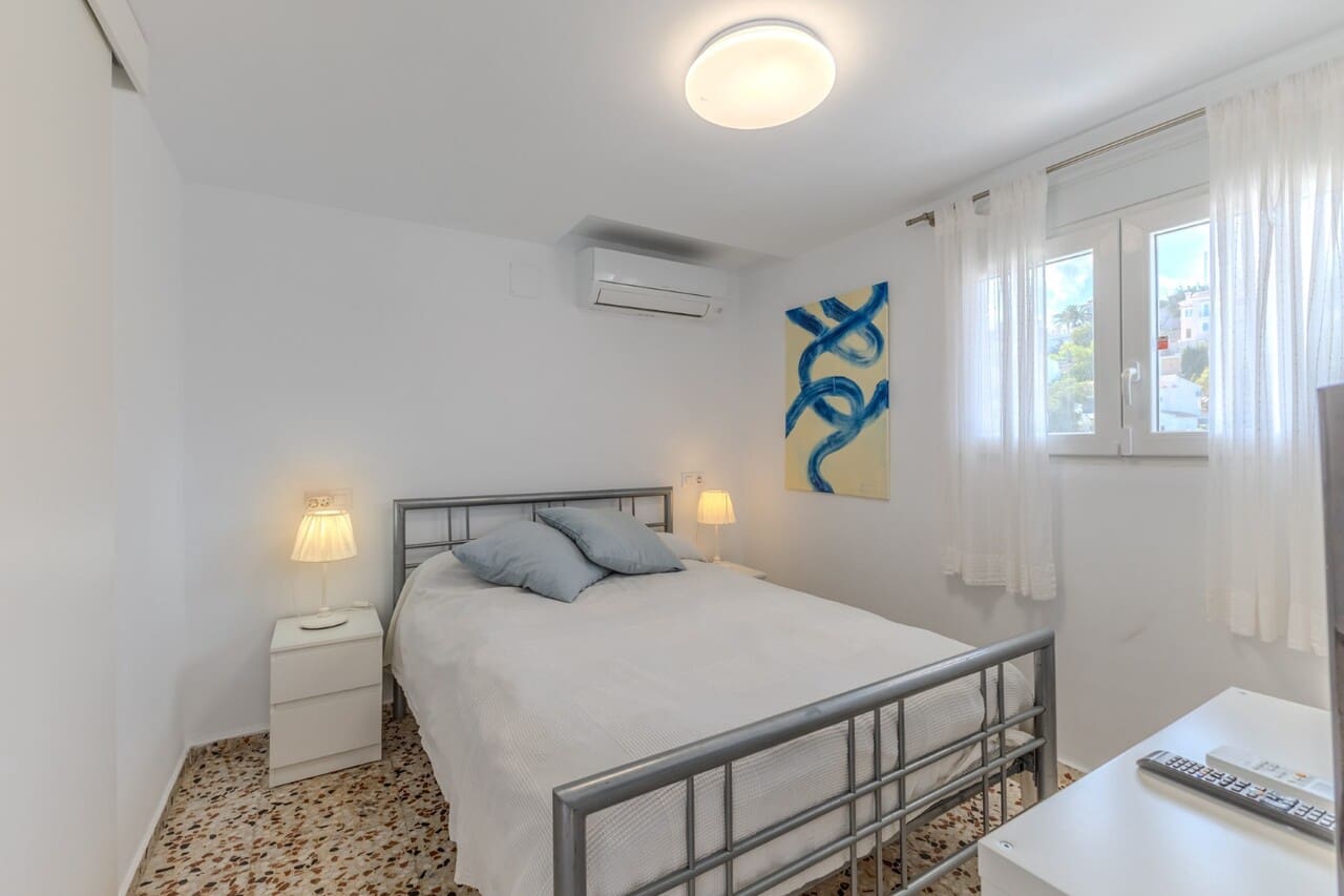 4 bedroom Villa for sale in Javea / Xabia with pool - € 750,000 (Ref: 8997232)