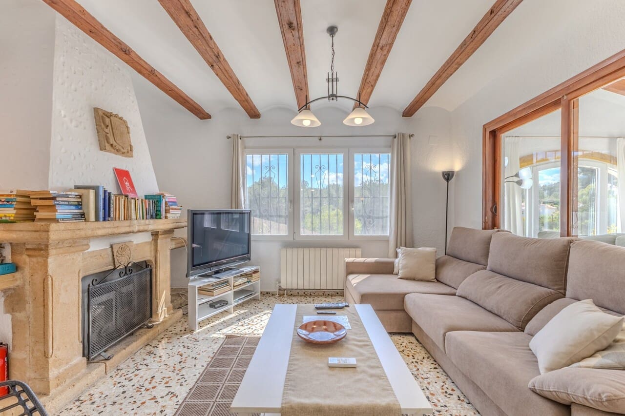 4 bedroom Villa for sale in Javea / Xabia with pool - € 750,000 (Ref: 8997232)