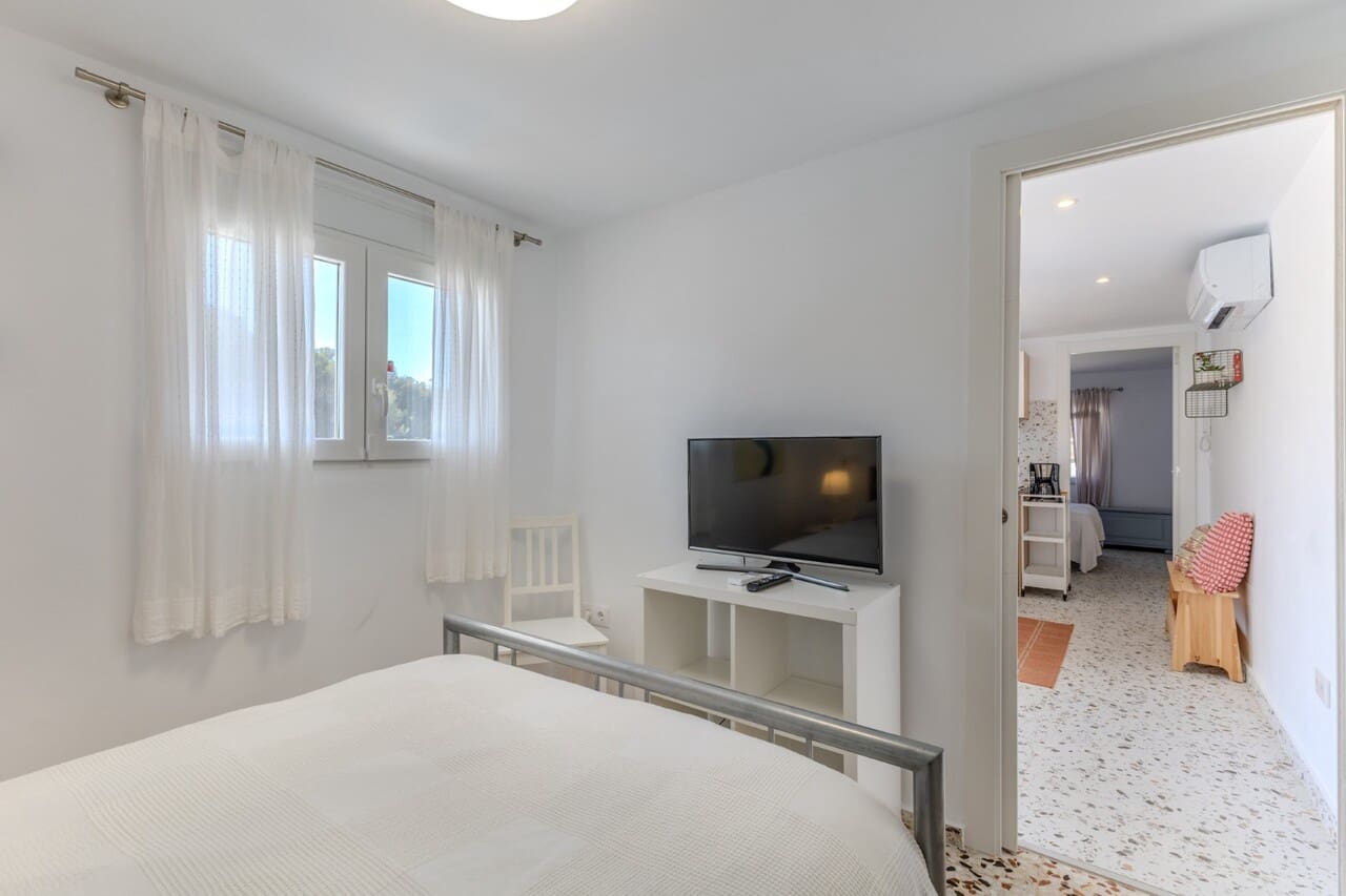 4 bedroom Villa for sale in Javea / Xabia with pool - € 750,000 (Ref: 8997232)