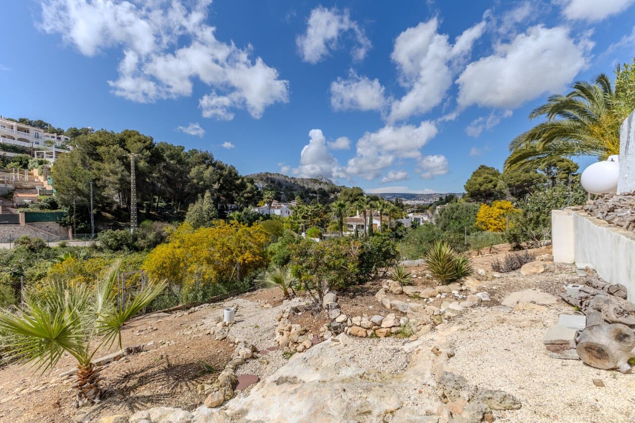 4 bedroom Villa for sale in Javea / Xabia with pool - € 750,000 (Ref: 8997232)