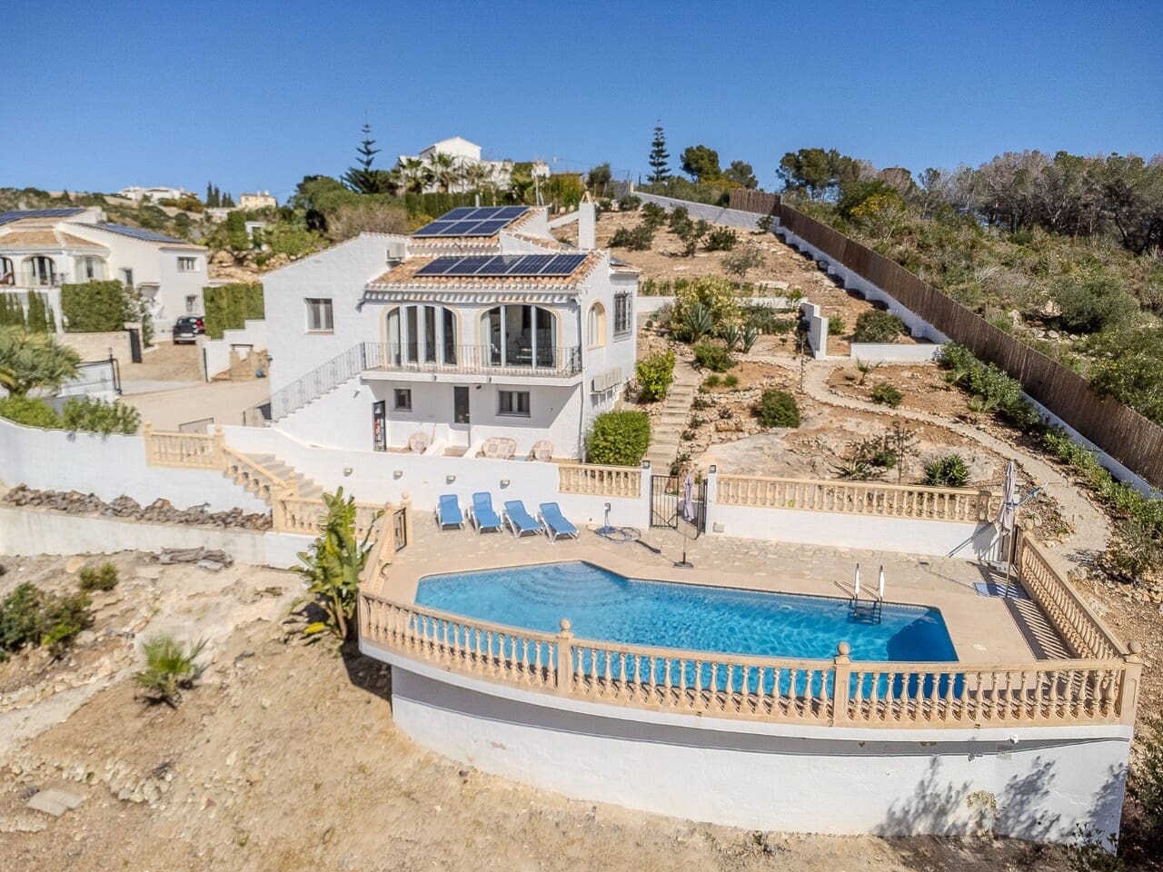 4 sovrum Villa till salu i Javea / Xabia med pool - 690 000 € (Ref: 8997232)