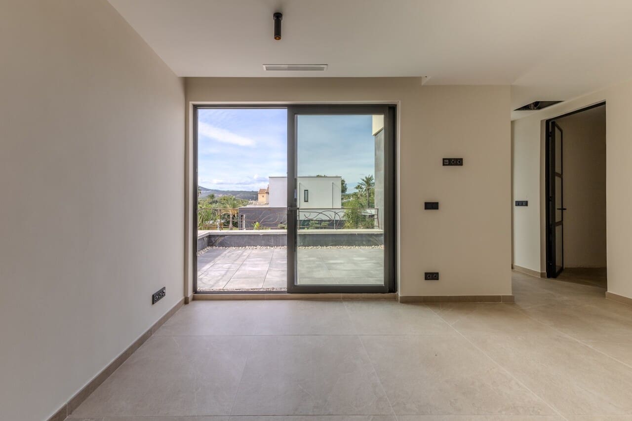 3 bedroom Villa for sale in Javea / Xabia with pool garage - € 1,749,000 (Ref: 9207495)