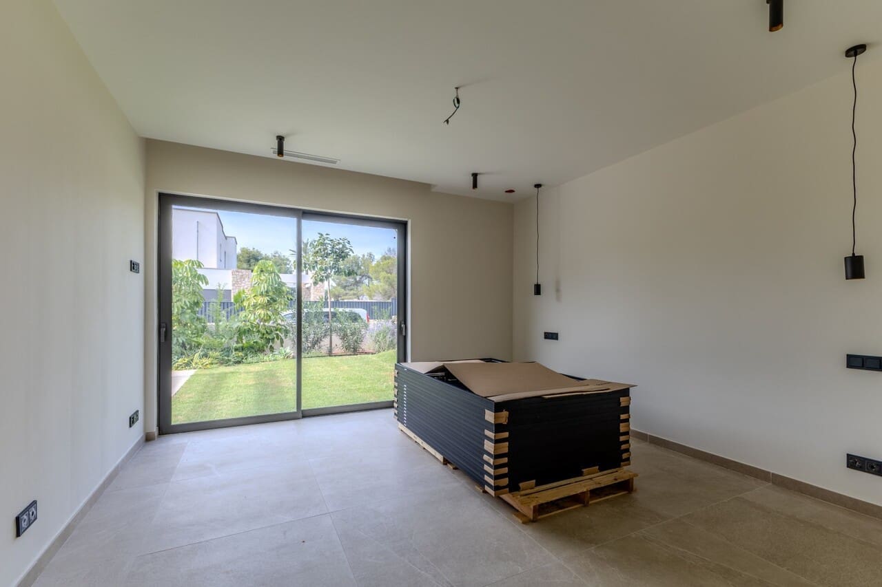 3 bedroom Villa for sale in Javea / Xabia with pool garage - € 1,749,000 (Ref: 9207495)