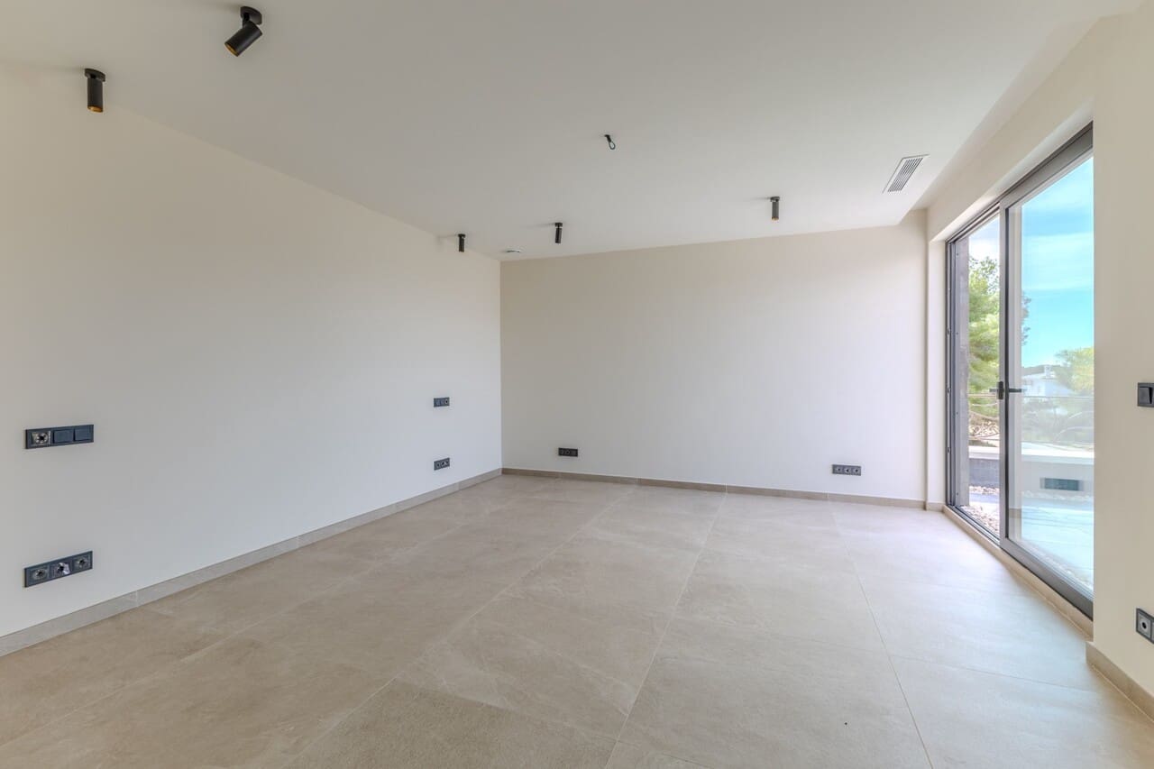 3 bedroom Villa for sale in Javea / Xabia with pool garage - € 1,749,000 (Ref: 9207495)