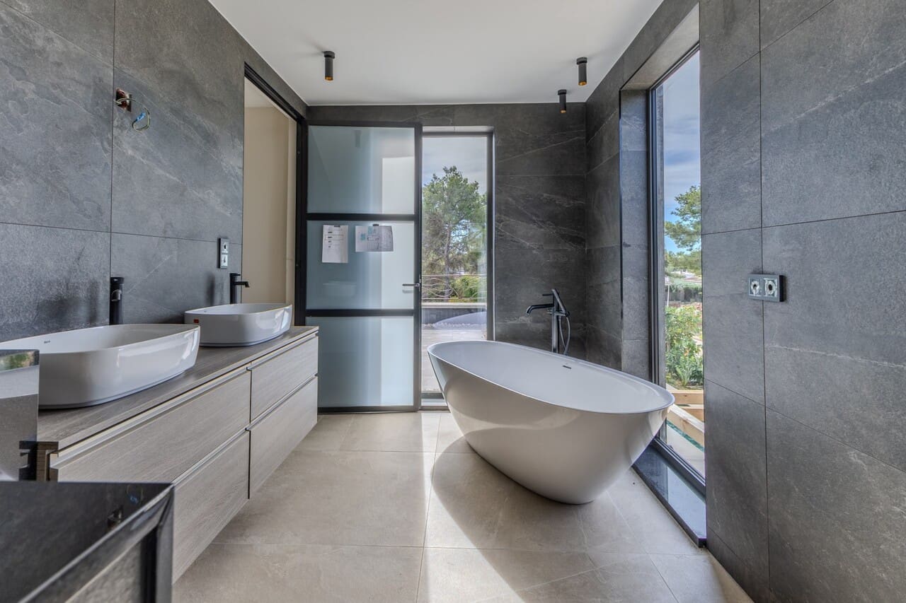 3 bedroom Villa for sale in Javea / Xabia with pool garage - € 1,749,000 (Ref: 9207495)