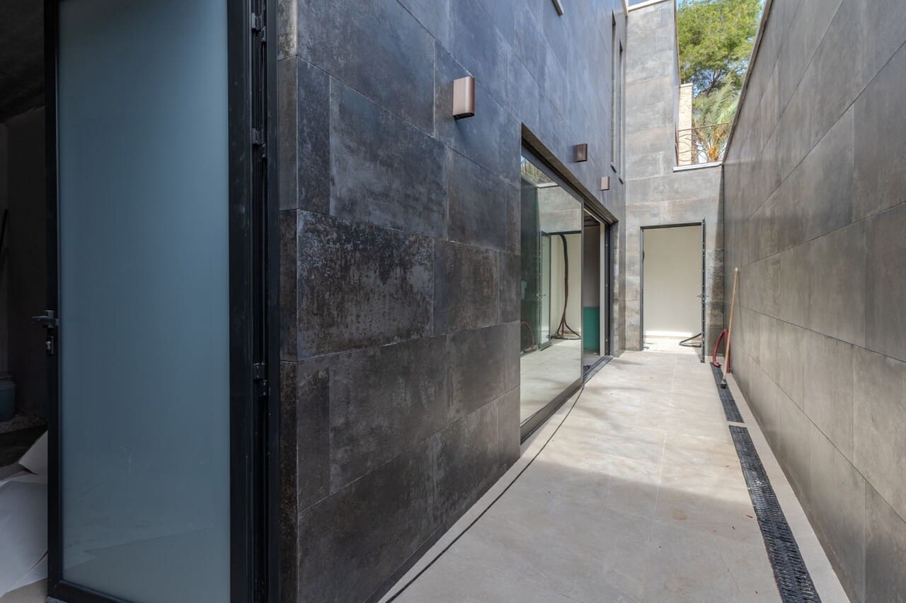 3 bedroom Villa for sale in Javea / Xabia with pool garage - € 1,749,000 (Ref: 9207495)