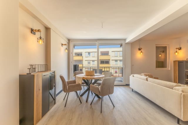 2 bedroom Apartment for sale in Javea / Xàbia with garage - € 325,000 (Ref: 9218573)