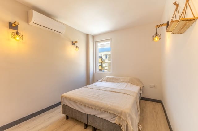 2 bedroom Apartment for sale in Javea / Xàbia with garage - € 325,000 (Ref: 9218573)