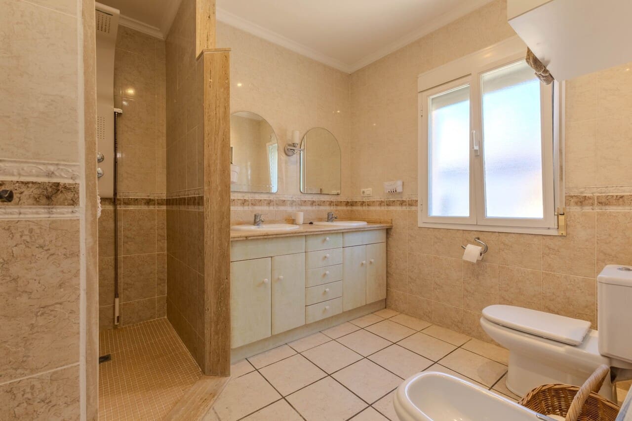 3 bedroom Villa for sale in Javea / Xabia - € 795,000 (Ref: 9263336)