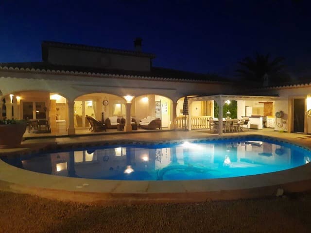 3 bedroom Villa for sale in Javea / Xàbia - € 795,000 (Ref: 9263336)